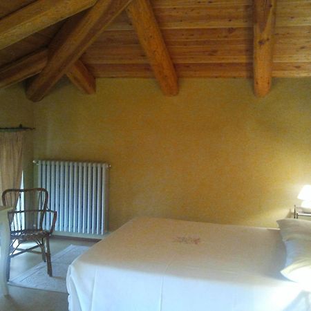 Locanda San Lorenzo Roddino Bagian luar foto