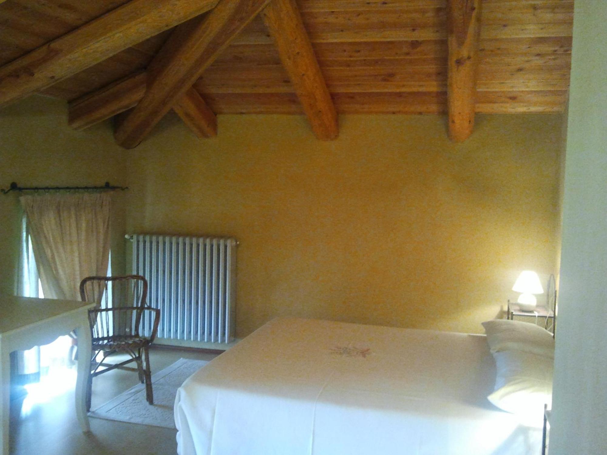 Locanda San Lorenzo Roddino Bagian luar foto