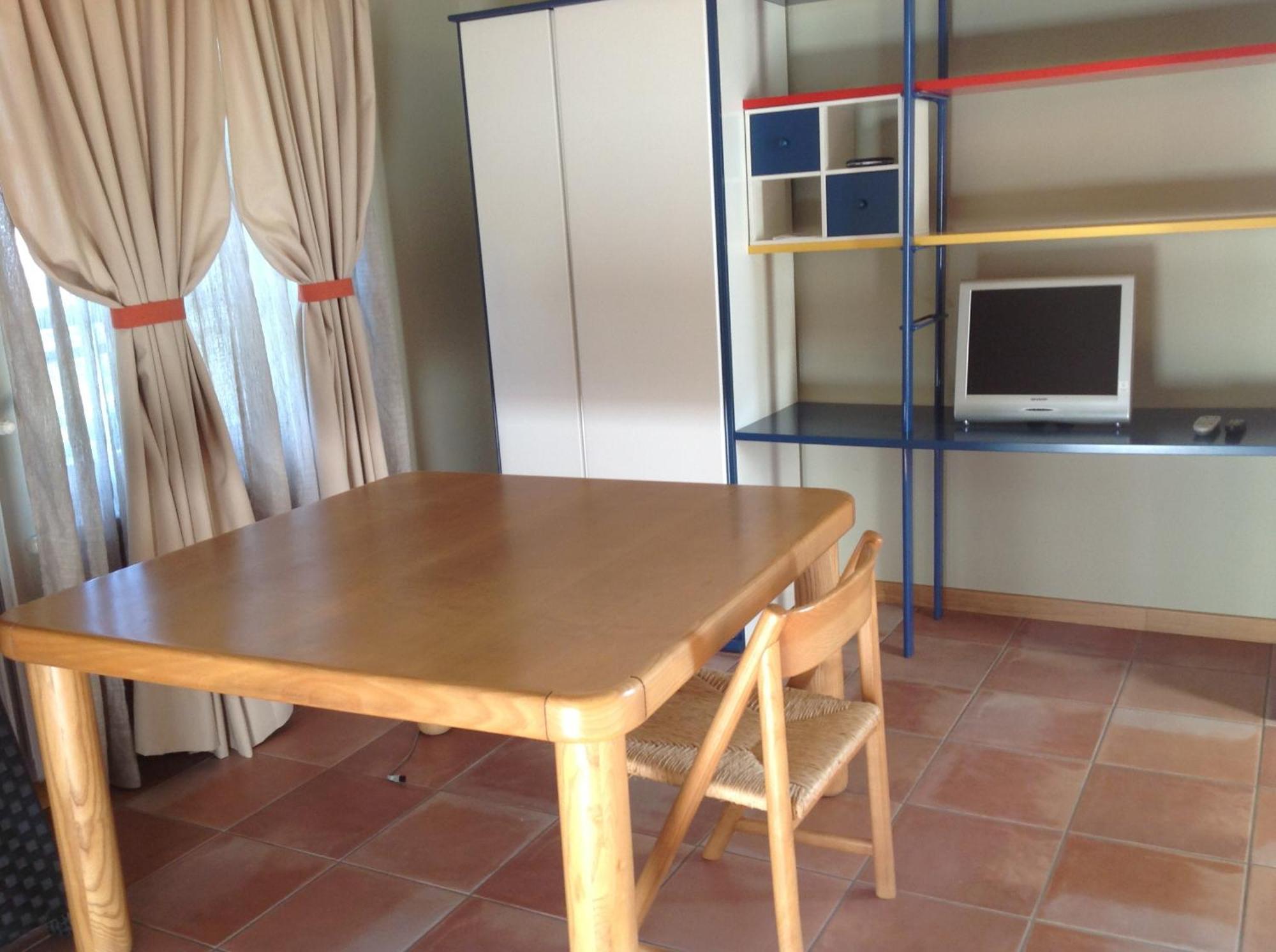 Locanda San Lorenzo Roddino Ruang foto