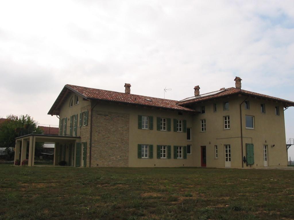 Locanda San Lorenzo Roddino Bagian luar foto